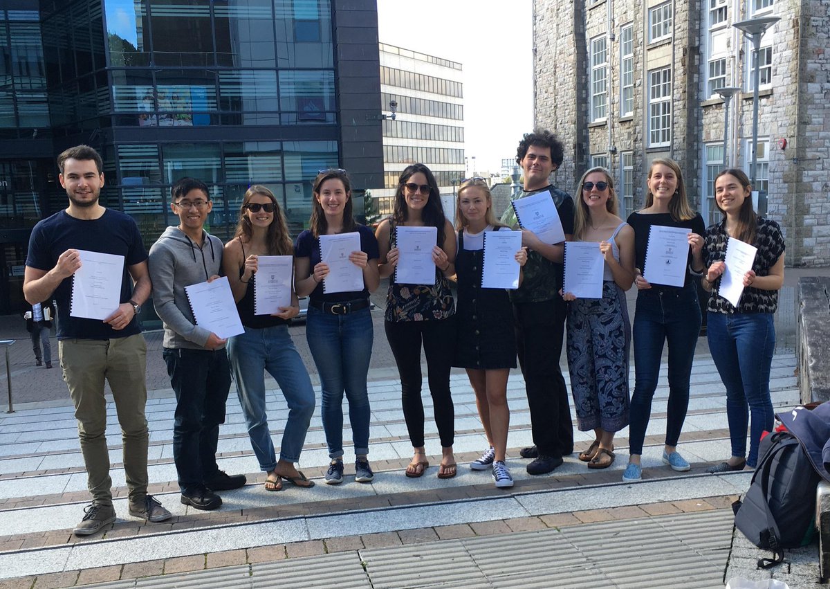 kimberseas's tweet photo. a bit late, but master's thesis = done 🎉 how lucky am I to know such inspiring scientists &amp; good amigos 🐬🦈🐋🐚🐟🌱🔬📉 stoked to see where the tide takes us next!

@PlymUni @thembauk #MResMBio https://t.co/SqYoImKccb