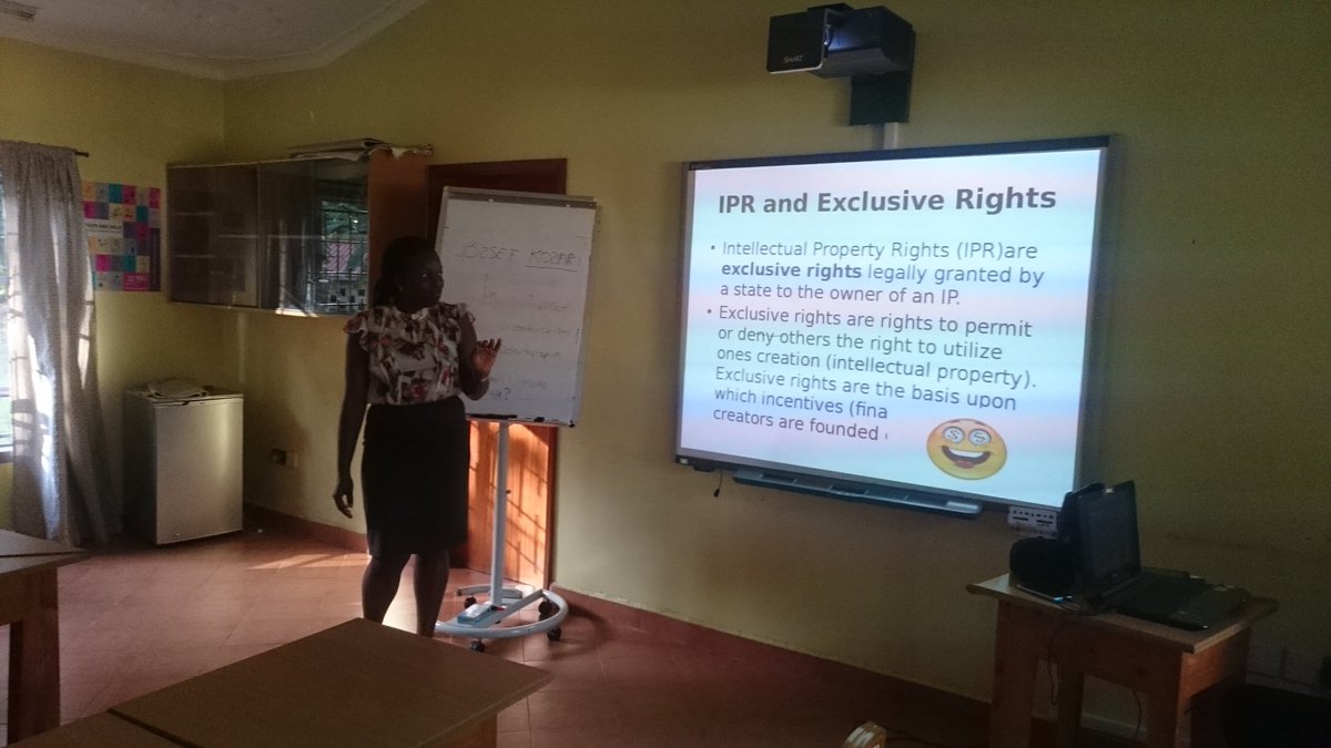 zaantulabs's tweet photo. #intellectualproperty @ipwatch successful Intellectual property talk from Eliza Nahayo. https://t.co/pexVHhVp86