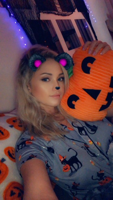 🎃 https://t.co/xsz2C0unlI