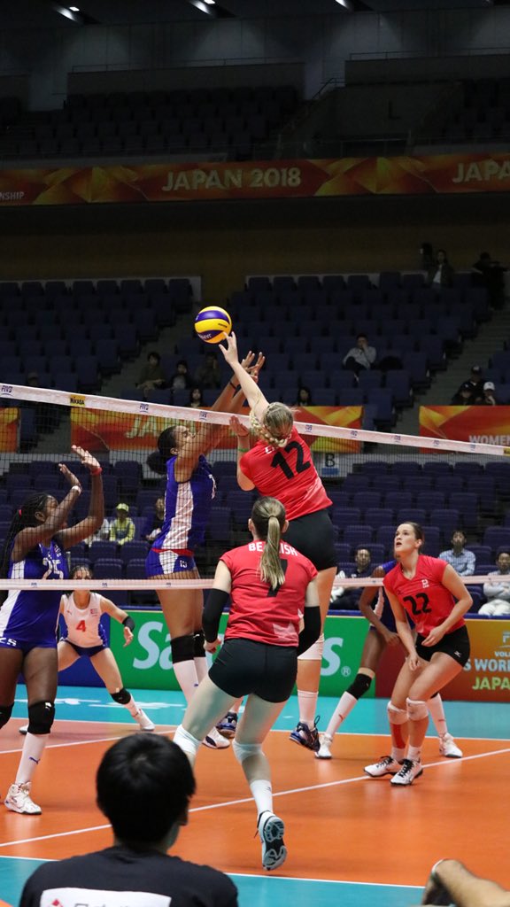 VBallCanada's tweet photo. Canada ๐จ๐ฆ brings more fire ๐ฅ to the 2nd set and overpowers Cuba ๐จ๐บ 25-13. #CANvsCUB #FivbWomensWCH #Norceca https://t.co/RZbXXEpI4m