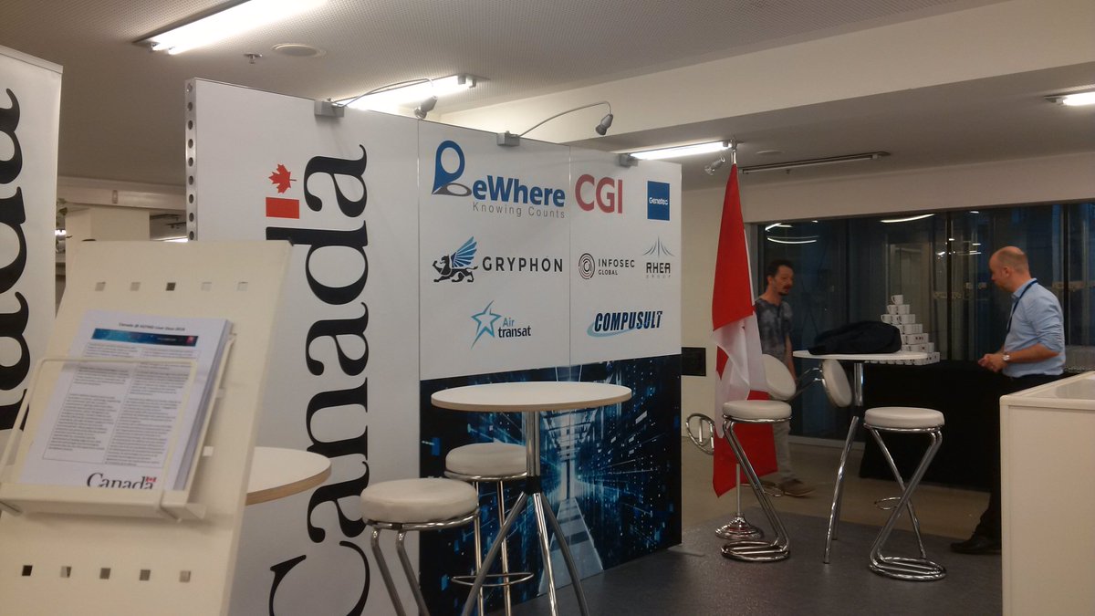 FabienneDeKimpe's tweet photo. @AmbCanBeLux est présente @ASTRIDtelecom #astriddays2018 7 exposants canadiens https://t.co/KkHWUxezaB