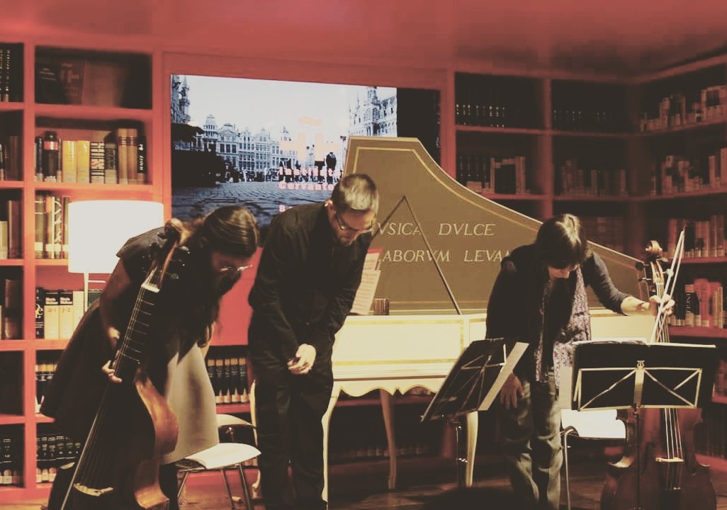 Après la guerre, le triomphe de l'amour ;-)