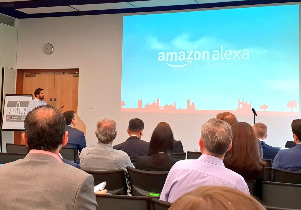 Katharina_Greve's tweet image. Craig Saunders (Head of Applied Science, #Amazon Alexa Knowledge) is explaining how #Alexa is always getting smarter. #ServiceWeek2018 @CamServAlliance