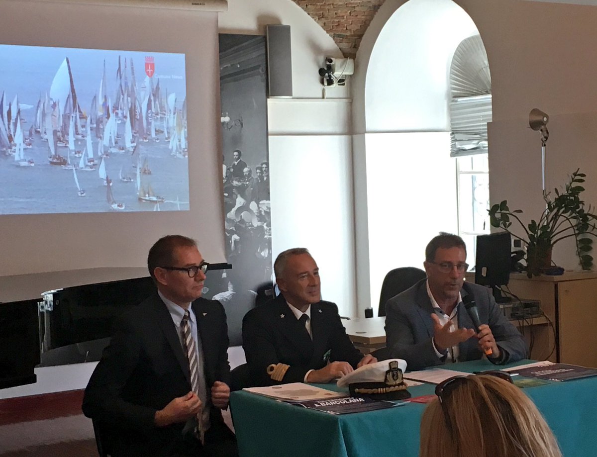 Discover Trieste (@discovertrieste) on Twitter photo #Barcolana50: il <a href="/ComunediTrieste/">Comune di Trieste</a> presenta le iniziative per la <a href="/RegataBarcolana/">Barcolana</a>! In primis il sorvolo delle <a href="/FrecceTricolori/">Frecce Tricolori</a> 🇮🇹 la domenica della regata! E poi Barcolana visibile dalle terrazze del <a href="/revoltella/">Museo Revoltella</a>, salone degli Incanti e Castello di San Giusto! #Barcolana50: il <a href="/ComunediTrieste/">Comune di Trieste</a> presenta le iniziative per la <a href="/RegataBarcolana/">Barcolana</a>! In primis il sorvolo delle <a href="/FrecceTricolori/">Frecce Tricolori</a> 🇮🇹 la domenica della regata! E poi Barcolana visibile dalle terrazze del <a href="/revoltella/">Museo Revoltella</a>, salone degli Incanti e Castello di San Giusto!