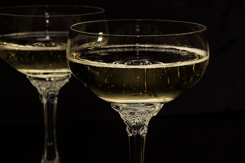 CSWWC2024's tweet photo. Cannabis Sparkling Wine...
Read more here https://t.co/ENd4ELbakX from @teamdb
What are your thoughts?
#SparklingWine #WithADifference https://t.co/hXQvScvKm7
