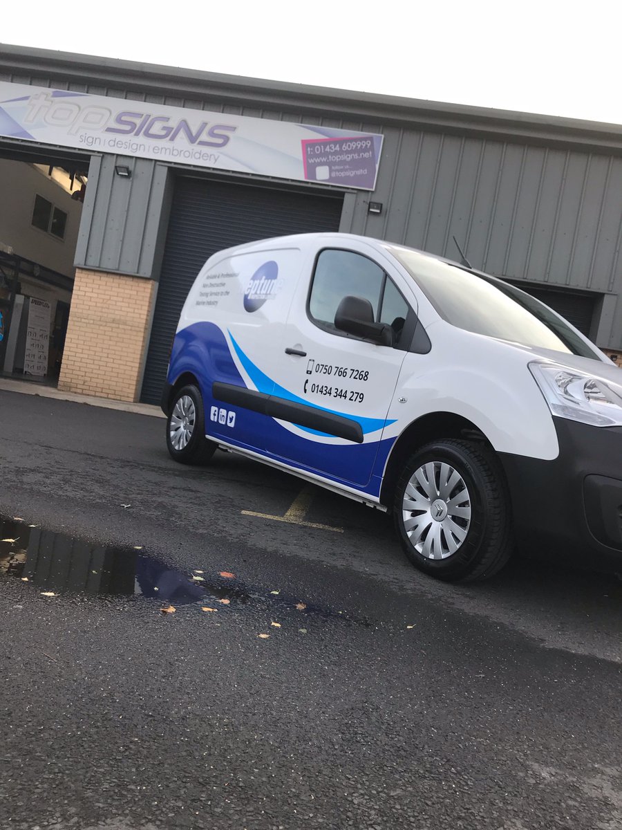 topsignsltd's tweet photo. #branding complete on this @CitroenUK Berlingo for @Neptuneinspect #vehiclelivery #vangraphics #decals #signwriting #signmaker #digitalprinting https://t.co/Mb9er0LcSK