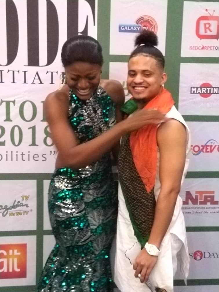 iamricoswavey's tweet photo. PHOTO GALLERY (1) from #GreenOctoberEvent2018 styled by @afromodeluk nachoo
#ricorangers #ricoswavey #handsup https://t.co/HHxWAtvrSH