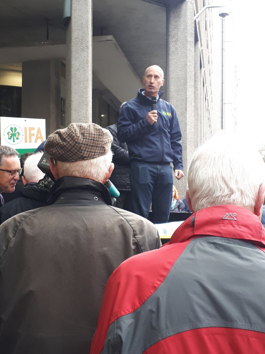 IFAmedia's tweet photo. Angus Woods IFA Livestock chair "there has to be more transparency outside the farm gate" #IFABeefprotest https://t.co/ONIQBerQpd