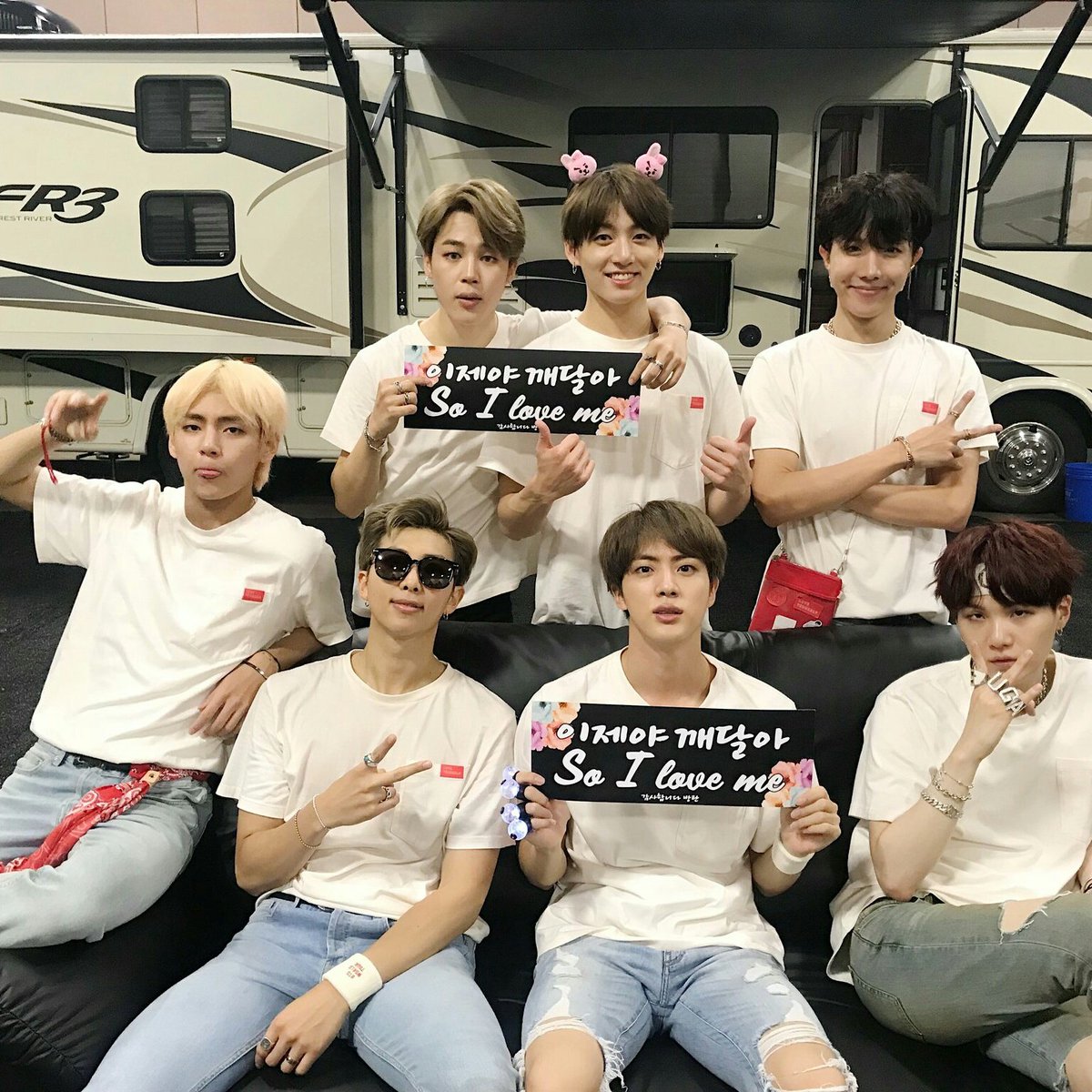 Bighit Entertainment Newprofilepic Bighit Entertainment Newprofilepic