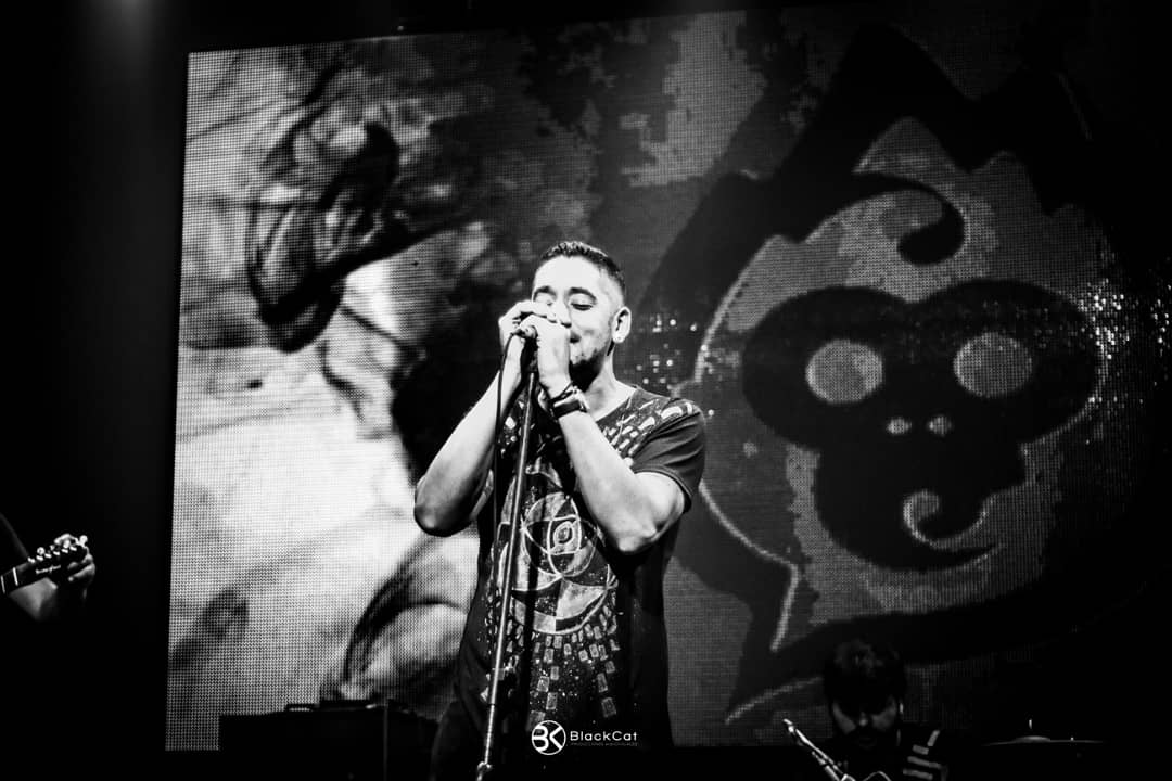 CicloCaronte's tweet photo. @proyectoprimate pasó por el tercer #CicloCaronte en @CasaRockPalermo y @blackcat_av capturó el momento!!! 
Se viene con todo el cuarto ciclo!!! Pronto más info!

Ph: @blackcat_av
#CicloCaronte #Rock #Metal #BlProducciones https://t.co/PPjRVZ6PpF