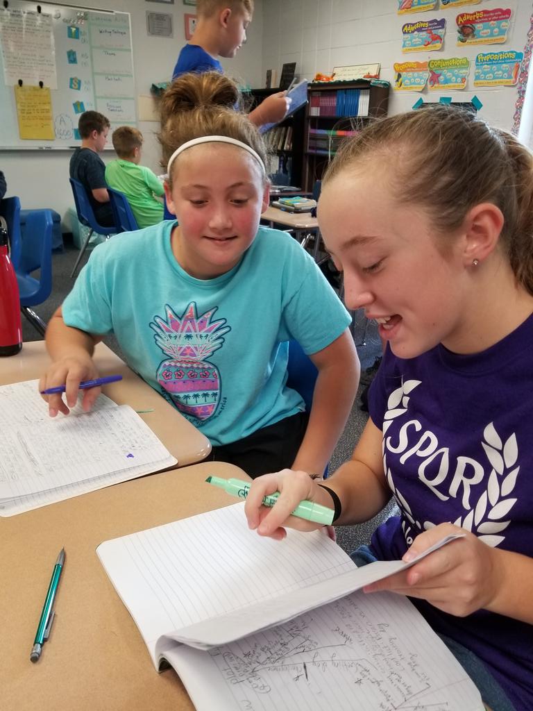 MarishaDang9's tweet photo. Peer editing is way better with scented highlighters. #LCMSPTB #writingtips https://t.co/AnE5VA8C0t