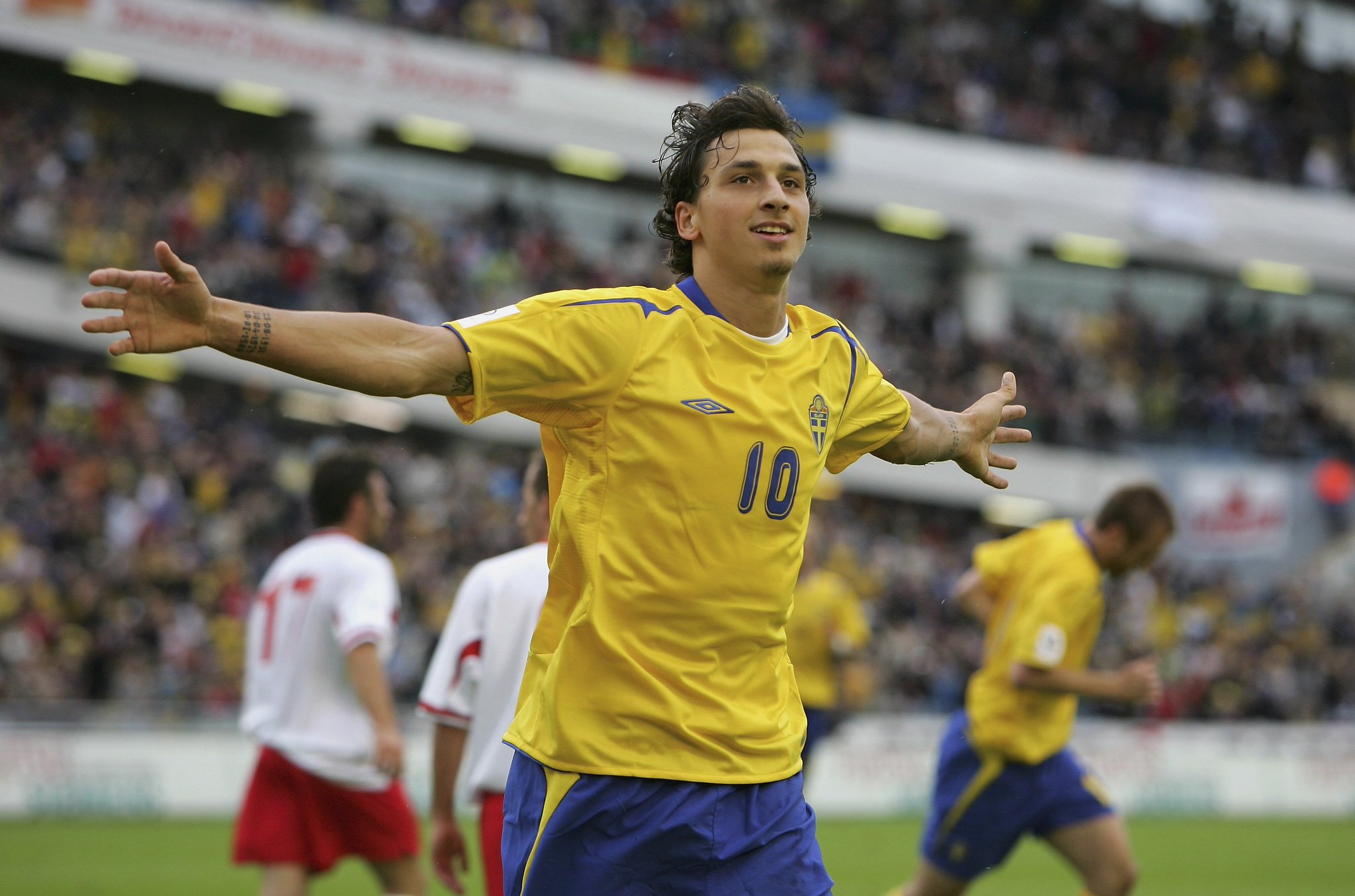   Happy Birthday, Sweden legend Zlatan Ibrahimovi !  