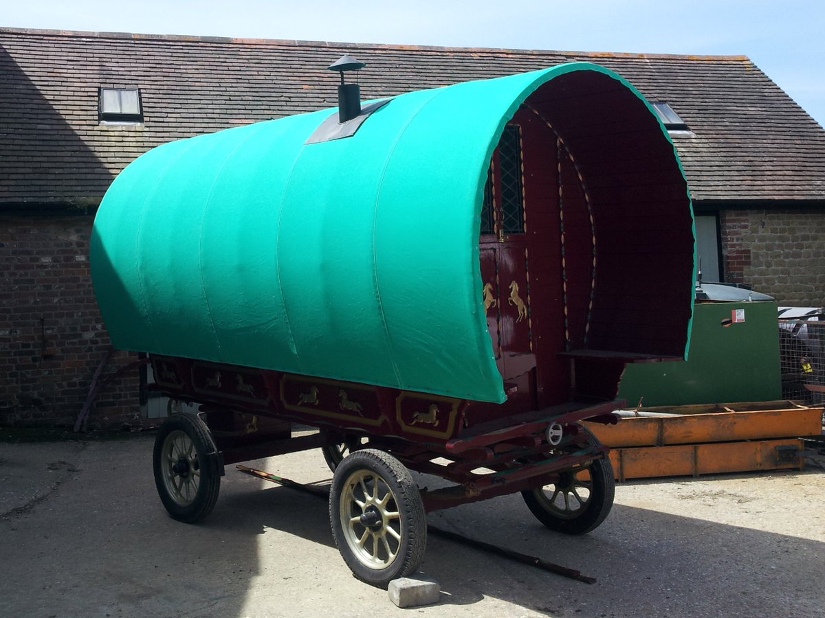 Due to increased demand. We've decided to add our #gypsycaravan bow covers to our website, in 5 different sizing options. 
You can find this on our website: cjmarine.co.uk/gypsycaravanco… … 
Feel free to take a look