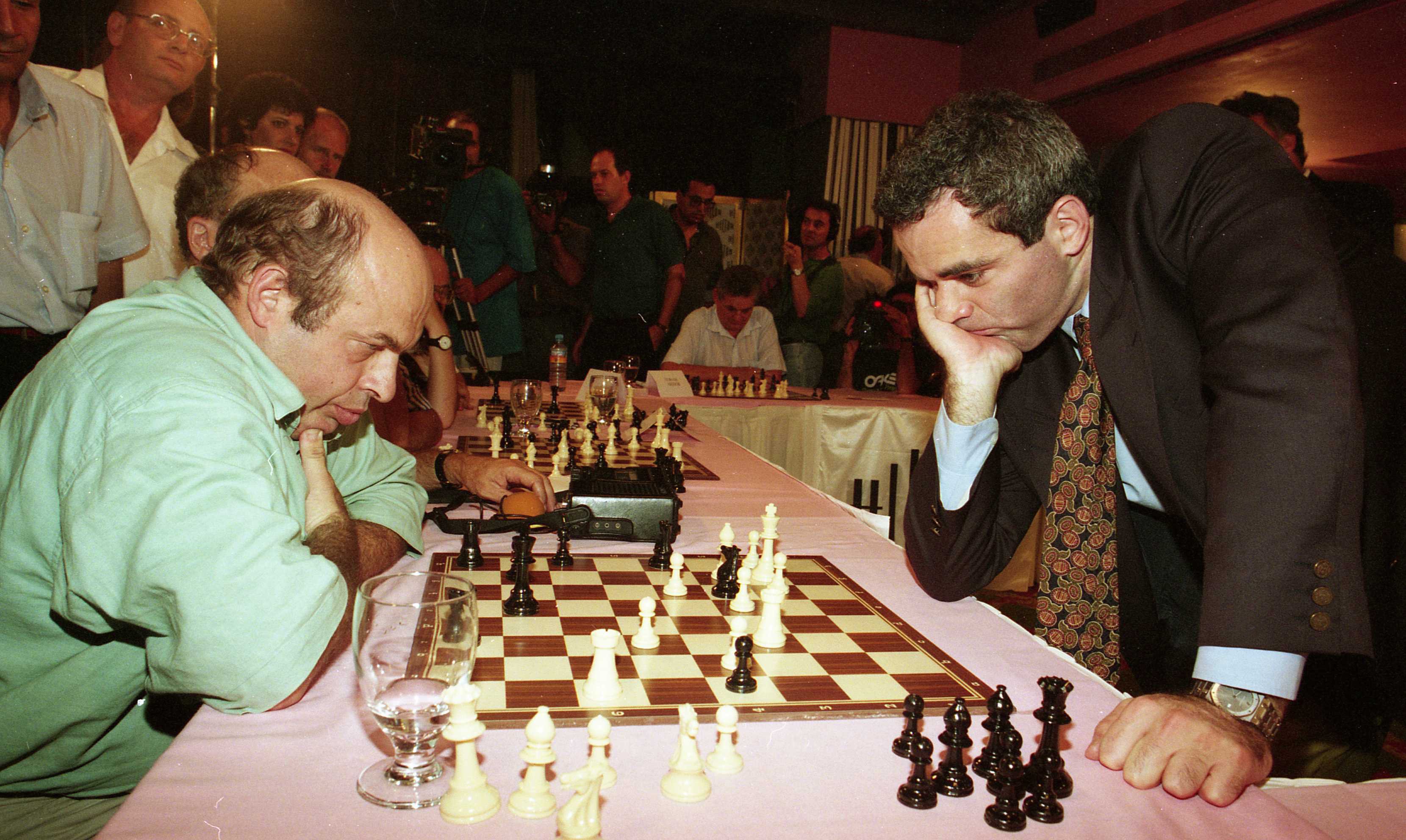 Kasparov #chess  Chess, Chess board, Garry kasparov