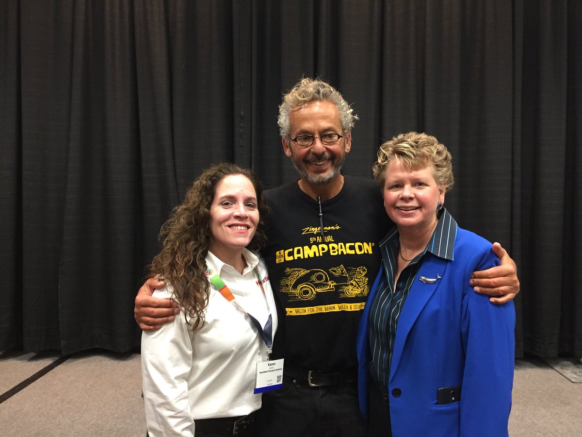 MNHospExpo's tweet photo. Ari Weinzweig’s keynote is just about to begin! Looks like a standing room only crowd! Thanks again to @HeartlandHPY for its sponsorship. https://t.co/V3Nv975fHp