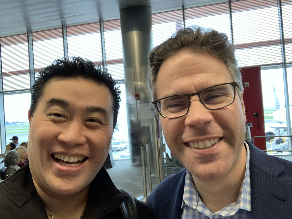 rwang0's tweet photo. MyPOV: small world. Here w @NickTzitzon #boslife https://t.co/tXkbE0MjiF