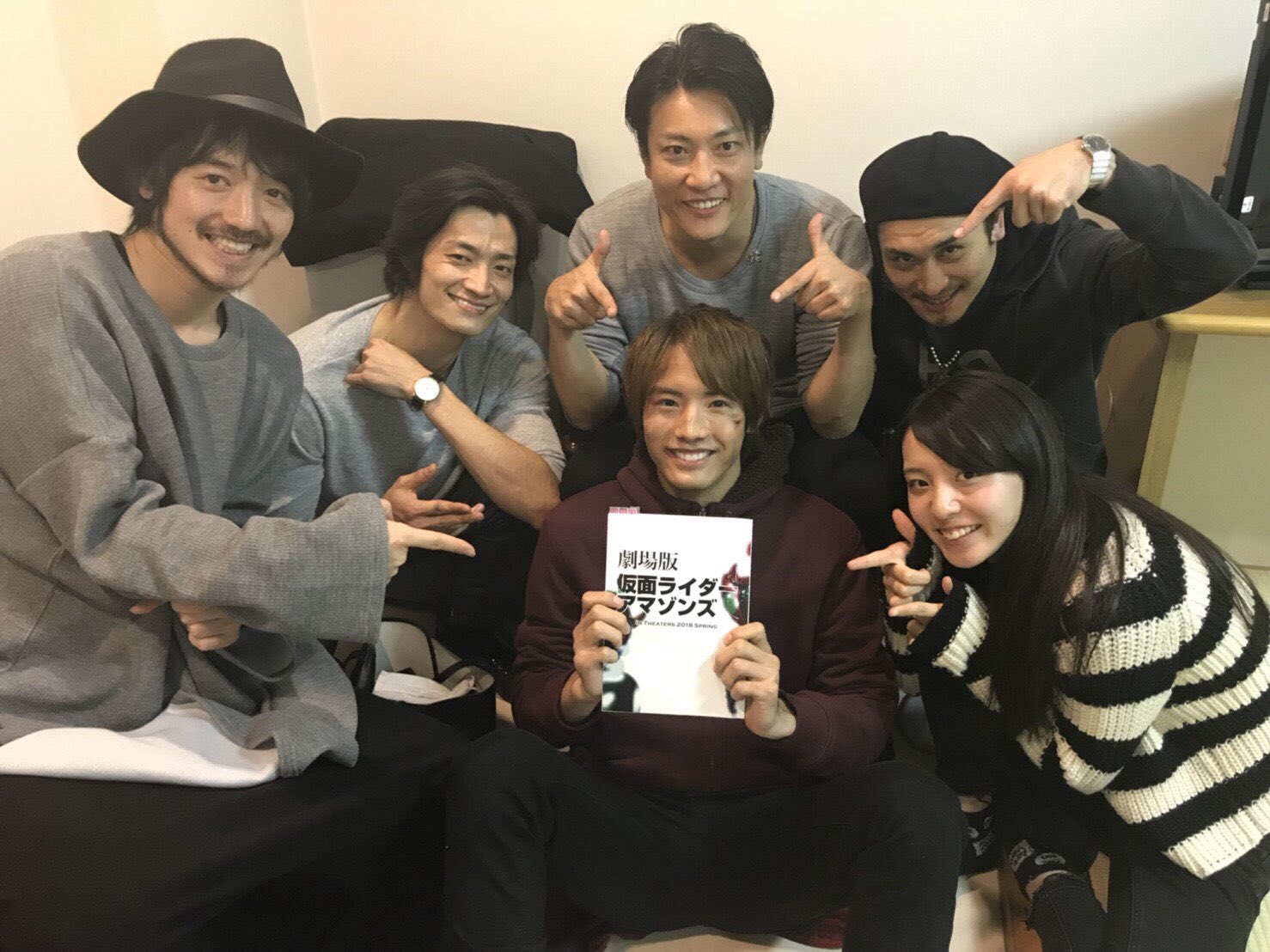 赤楚衛二 仮面ライダーアマゾンズ Dvd Blu Ray Box発売します 是非宜しくお願いします アマゾンズ 伝説のヒモと時代を創る 楽屋にお邪魔しました 狩られました T Co Incra9vpsd Twitter