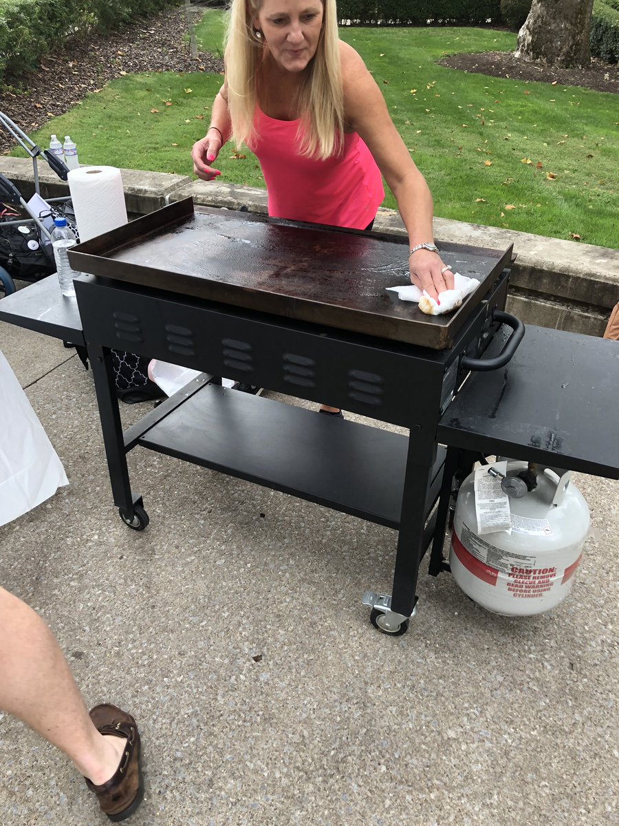 DougforKing's tweet image. Come out to the free speech zone for some Hibachi!! #VoteForDoug