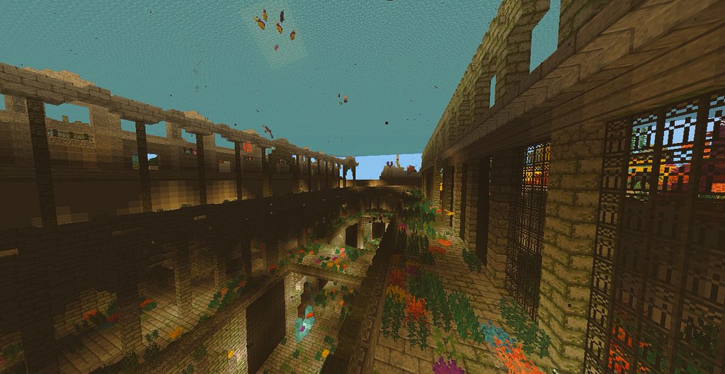 みつ Zero 美しいサンゴ礁の海に沈む古代都市の一部 はるか昔に栄えたとされた巨大都市だったが 自然の災害や様々な災厄により海の底に沈んでしまった 伝承などはそれほど残っておらず 分かるのは海の秘宝が眠っているということだけ つるつる水中