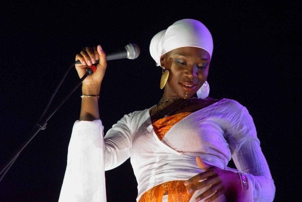 Happy Birthday, India Arie! 