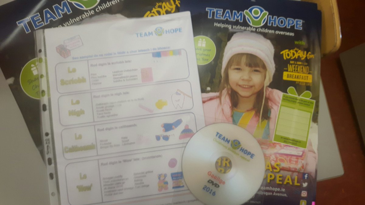 Tháinig áiseanna Team Hope inniu ag Scoil Naomh Ciarán! Tá muid chomh sásta páirt a ghlacadh ann i mbliana 😊 <a href="/TeamHopeIreland/">Team Hope Ireland</a>