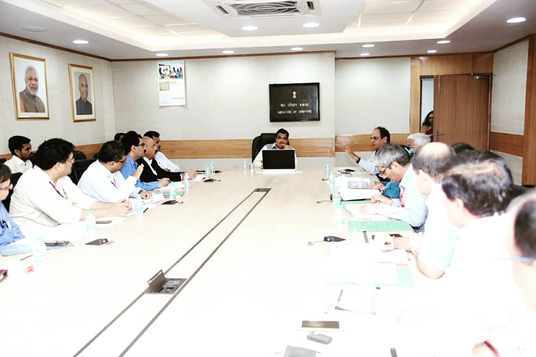 द्वारका एक्सप्रेस- वे निर्माण  कार्य के प्रगति की समीक्षा की गई।इस परियोजना से जुड़े अधिकारियों से सभी मुद्दों पर विस्तार से चर्चा हुई  तथा अक्टूबर में काम शुरू करने के निर्देश दिए।