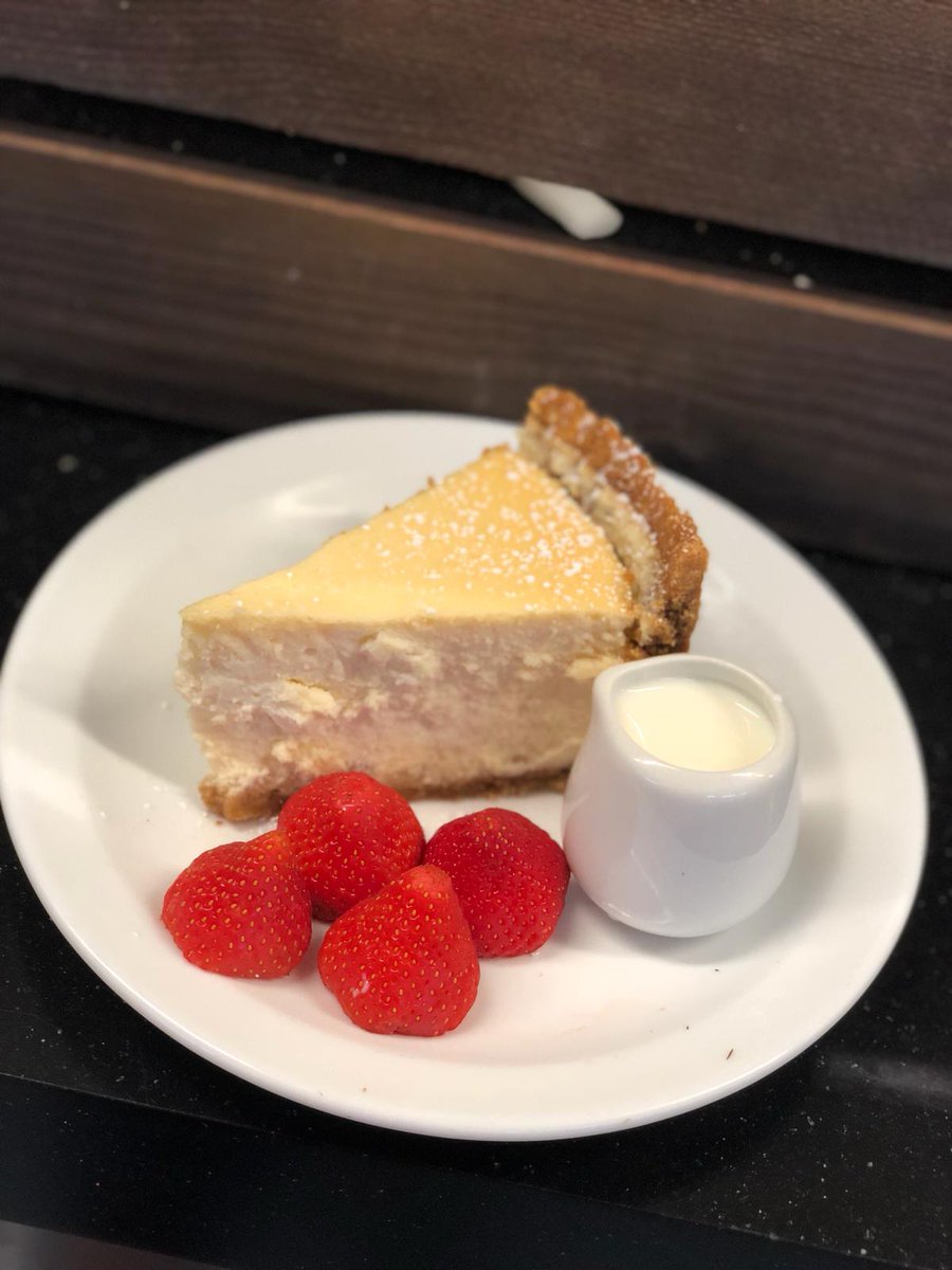 InterestingEating Co tweet media