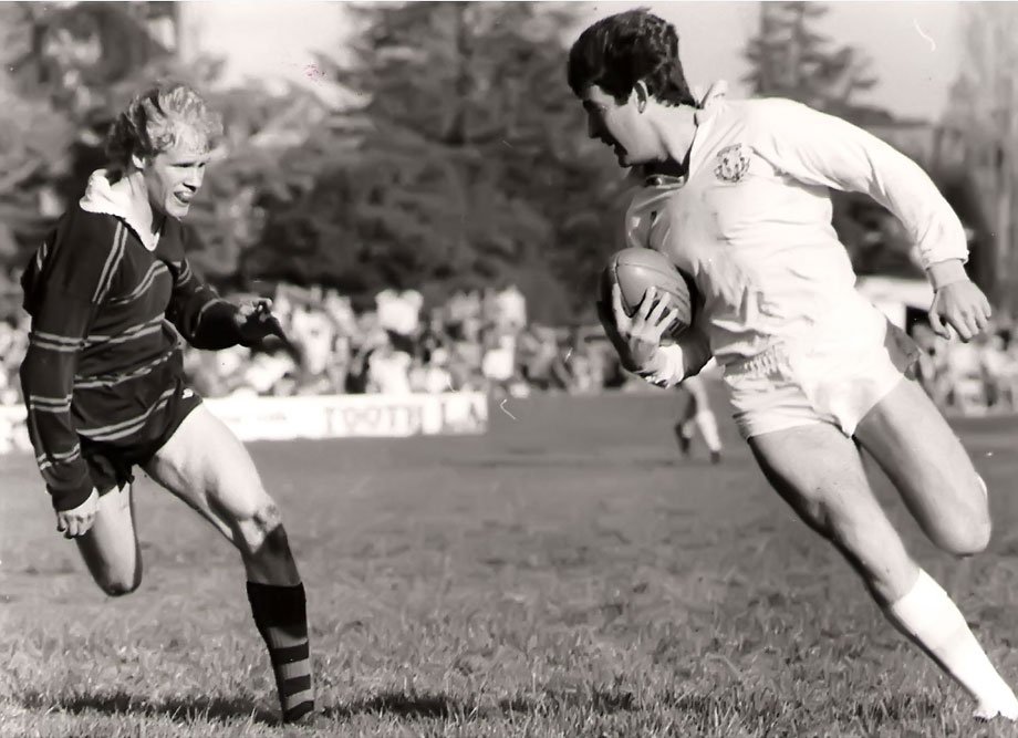 This is not soccer (@thisisn0tsoccer) on Twitter photo #OnThisDay 1968 - Naissance de David Campese
Ailier des #Wallabies (101 sél. 1982-96) <a href="/whitesrugby/">Queanbeyan Whites</a> @PETRARCAPADOVA <a href="/GallopingGreens/">Randwick Rugby</a> <a href="/NSWWaratahs/">NSW Waratahs</a> <a href="/CusMilanoRugby/">Cus Milano Rugby</a>
Champion du monde 1991 #OnThisDay 1968 - Naissance de David Campese
Ailier des #Wallabies (101 sél. 1982-96) <a href="/whitesrugby/">Queanbeyan Whites</a> @PETRARCAPADOVA <a href="/GallopingGreens/">Randwick Rugby</a> <a href="/NSWWaratahs/">NSW Waratahs</a> <a href="/CusMilanoRugby/">Cus Milano Rugby</a>
Champion du monde 1991