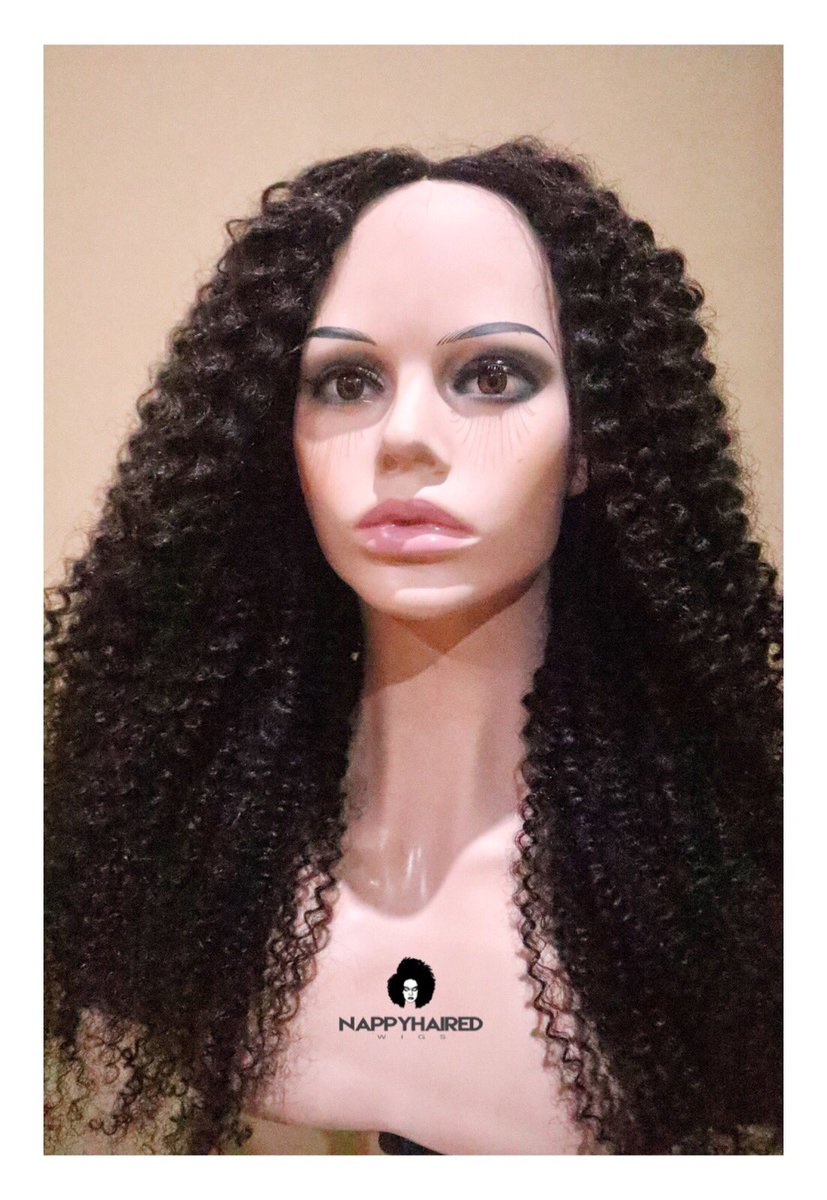 nappyhairedwigs's tweet photo. Custom wig for one of our favorites made with 3 bundles of our 22” kinky curly hair and matching closure 😻😻
Slide into our Dm to get this style recreated for you 🤸🏾♀️
#NappyhairedWigs #KinkyCurly #WigMakerInLagos #NaturalHairExtensions https://t.co/iXSoVqayxn