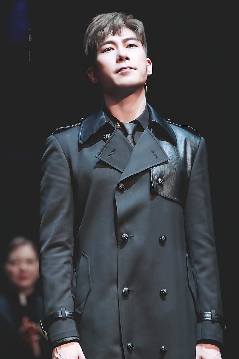 181003 다윈 영의 악의 기원 낮공 커튼콜 박은석 배우님