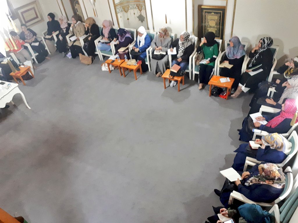 Hanımlara özel olarak düzenlediğimiz,  Süleyman ERMİHAN  ile Tefsir ve Hadis Sohbetlerimiz başlamıştır.  Her Çarşamba 13.00'te bekliyoruz...