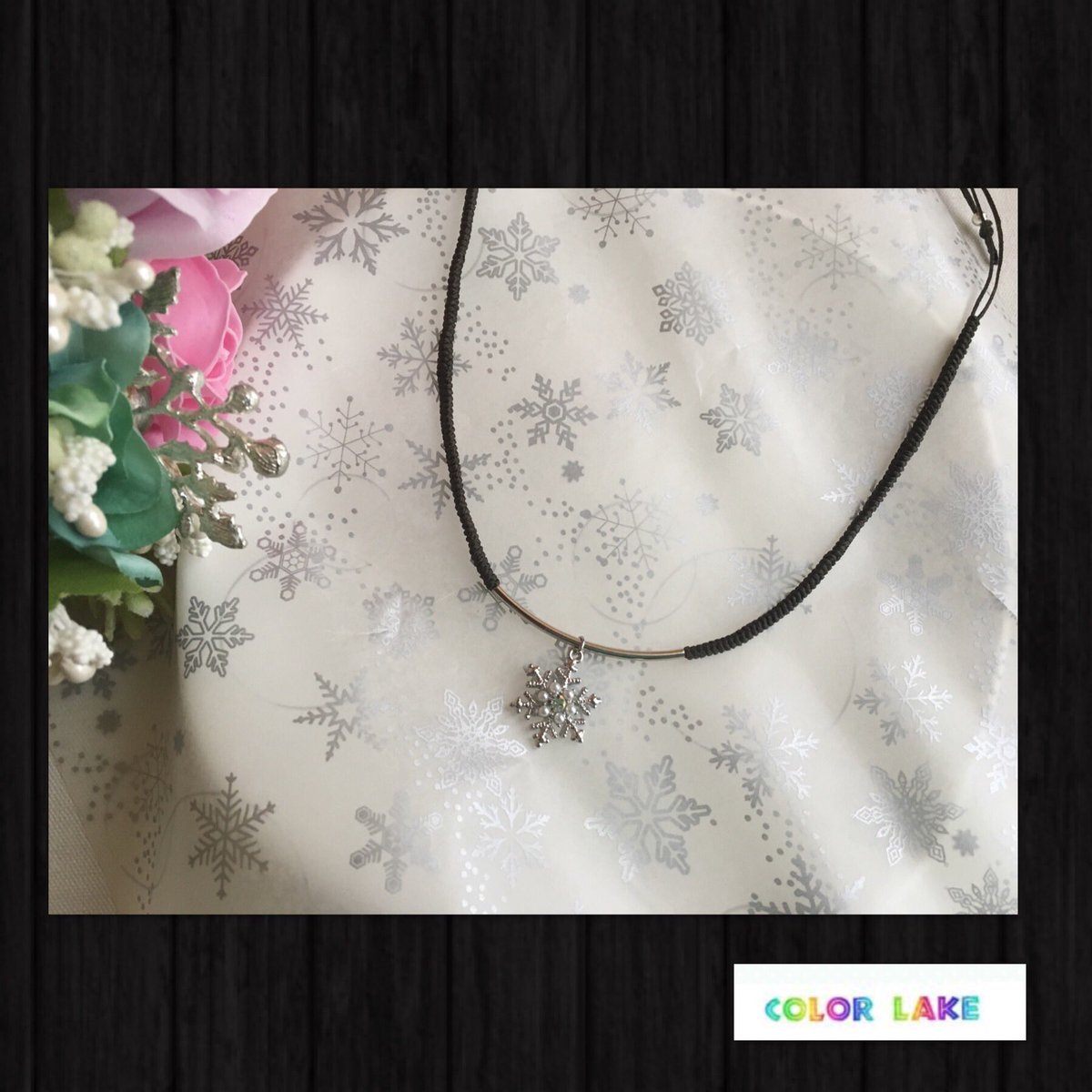 yukkyrikuko's tweet photo. お祝いの気持ちを込めて♡
プレゼントのネックレス🎁 #colorlake #ベースカラー別アクセサリー #ブルーベース #ハンドメイドアクセサリー #チョーカー #パーツクラブファン https://t.co/Cz060fV4jn