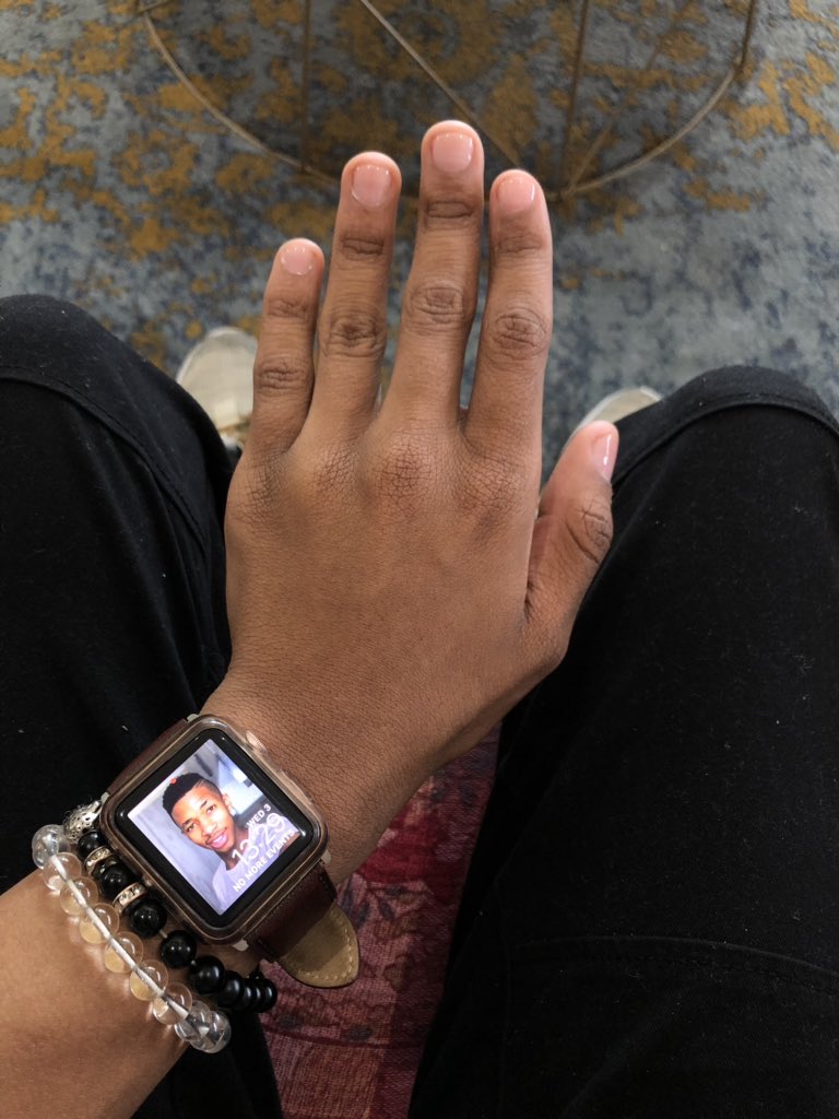 lasizwe's tweet image. #HandChallenge

Let’s see yours