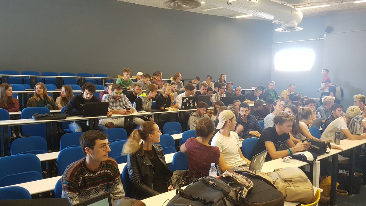 C'est parti pour une nouvelle année au PhyTv. Les nouvelles recrues sont là pour la saison 13 🔥🔥
À bientôt pour le #JT1