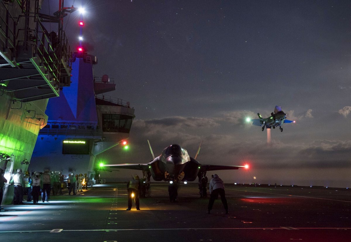RNASYeovilton's tweet image. Check out this incredible nighttime shot of F-35s on deck of @HMSQnlz during the ongoing trials.
A total of 500 take-offs and touch-downs are planned over the next 11 weeks @RoyalNavy #fastjets #bigdeck 
#F35B #F35ondeck #flynavy 🛬🛳⚓️