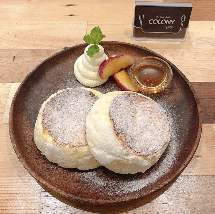 フワフワで口の中でとろける！？リコッタ香る「スフレパンケーキ」！
