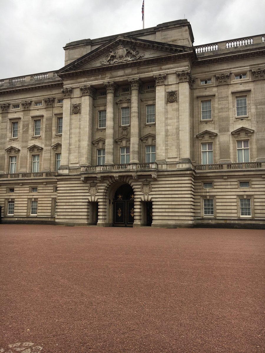 Downing Street, Changing of the Guard and Buckingham Palace!