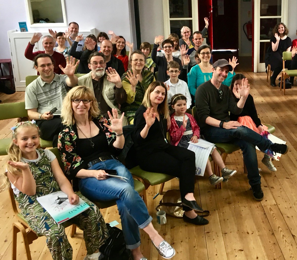 SCMTMusic's tweet image. Congratulations to our piano teachers Athena and Eleanor who have secured more teaching roles (1 on 1 piano tuition) within The Drive Prep School in Hove and The Endeavour Academy in Oxford. cassam.co.uk/sept-2018-were…