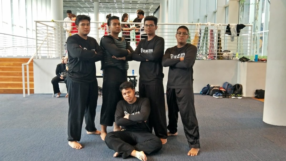 rpsilatteam's tweet photo. LEFT ANOTHER DAY OF CAMP ! let’s push on selatrans 💪🏼
never forget to put a smile on the face ☺️
#rpsilatteam #rpselatra #ftylb 

[Do check out our Instagram for story updates] https://t.co/0aSZ9Dh3Xc