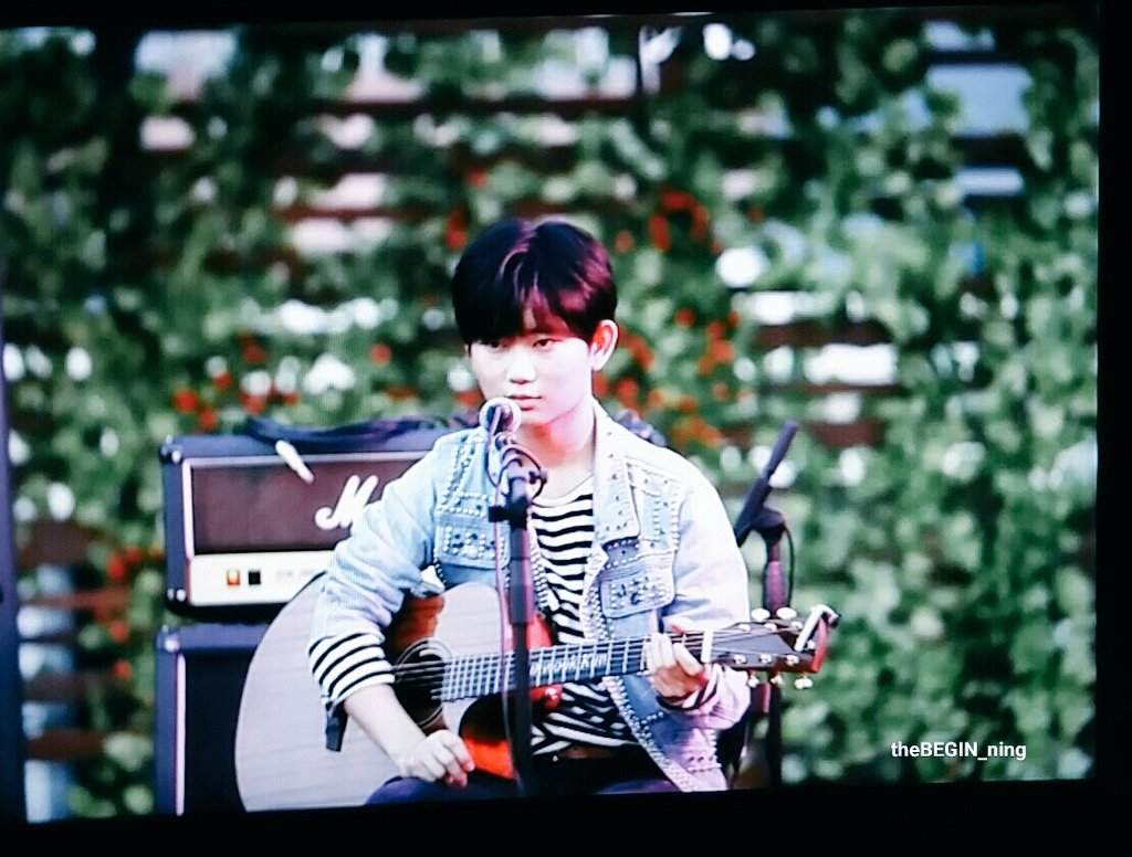 theBEGIN_ning's tweet photo. 181003 소파사운즈 preview 
#더이스트라이트 #TheEastLight
#김준욱 #junwookkim 💕 https://t.co/kZoX0BkdwG