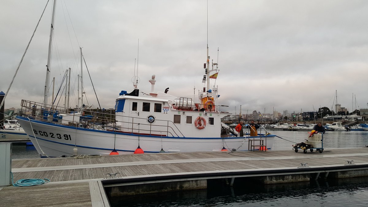 Nuestro Buque Oceanográfico #LURA ha sido parado, no volveremos a investigar en el #GolfoÁrtabro. @ieoCoruña <a href="/IEOoceanografia/">Instituto Español de Oceanografía (IEO-CSIC)</a> incapaces de gestionar su inspección deciden pararlo!.