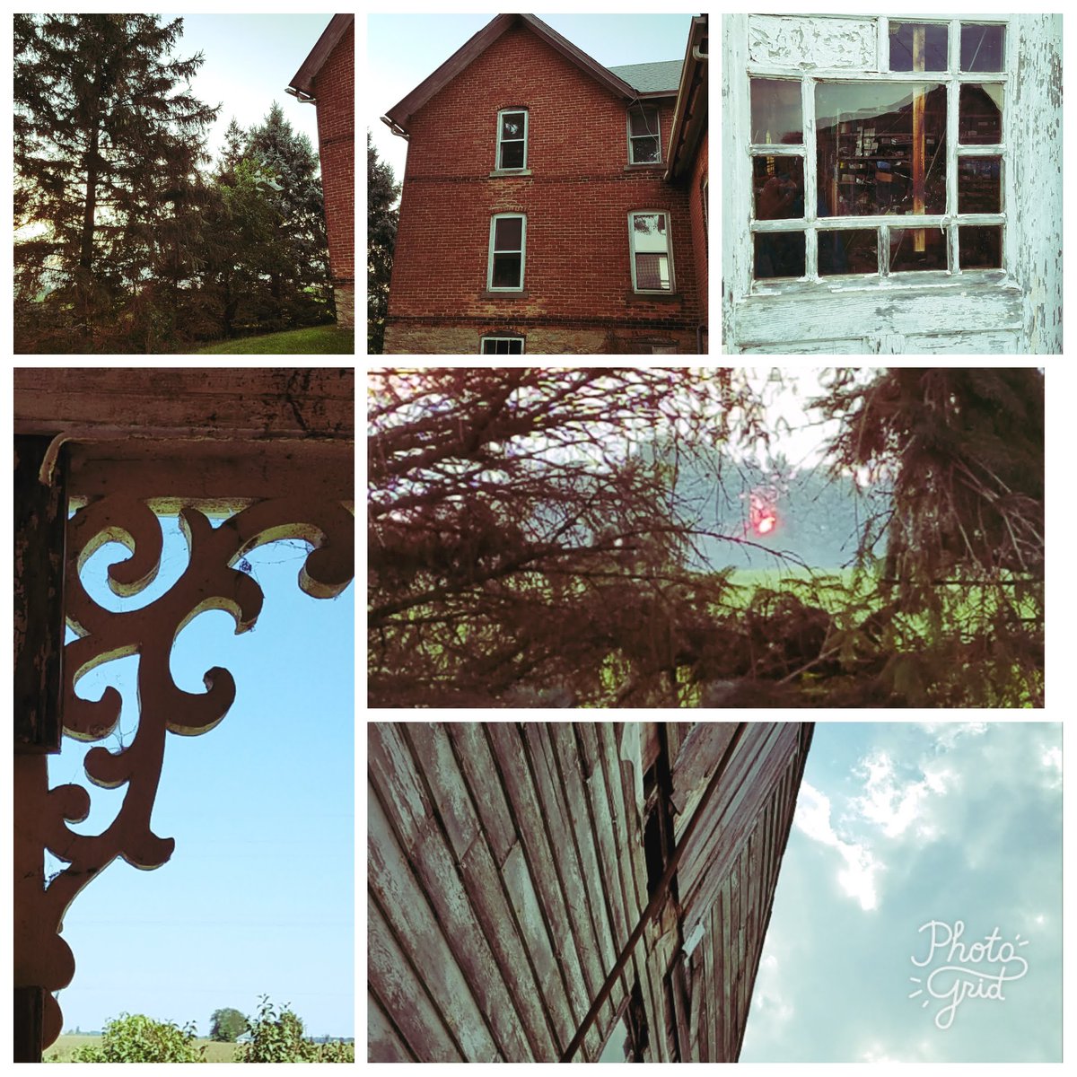 SoMediaLearnLab's tweet photo. The 1901 #farmhouse with trucks for sale is ready for the first open house this Friday. https://t.co/6tn0o1iQzk Riga, #Michigan #farmhouseviews #forsale Because #farmhousestyle goes best with a truck https://t.co/NiRPJ9hFDL
