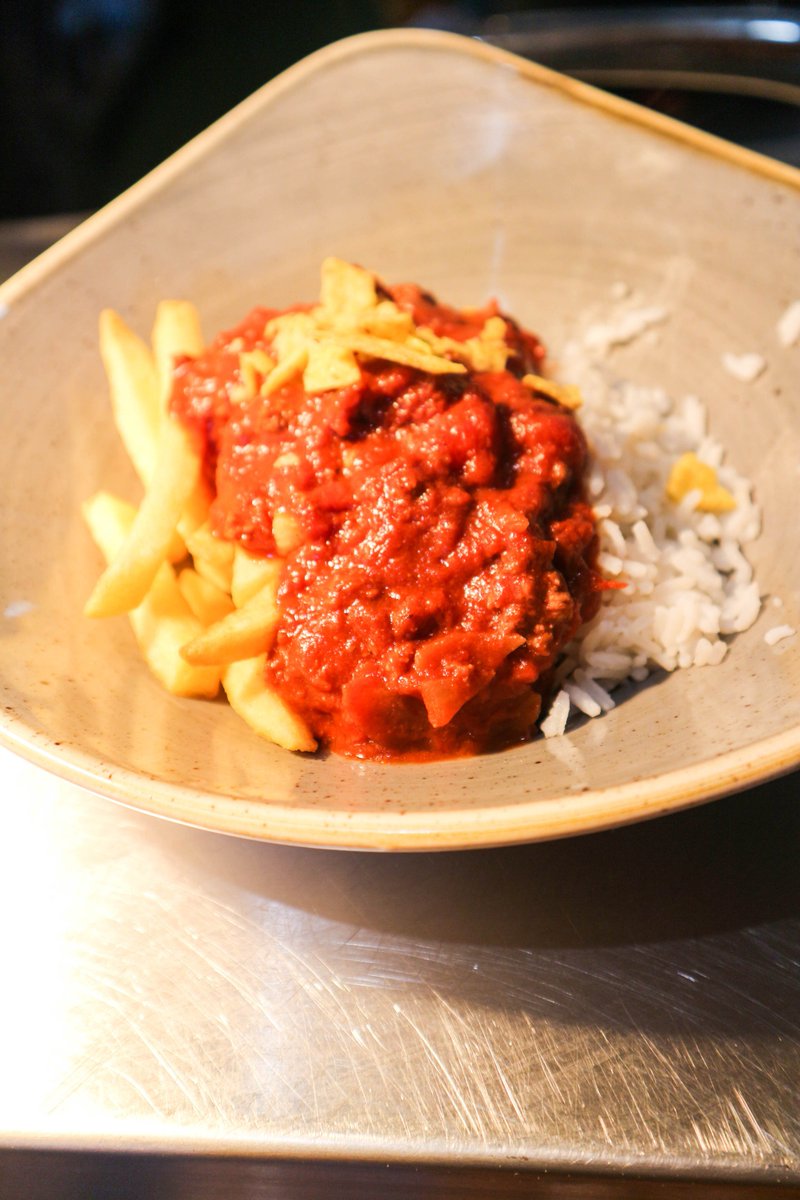 Base Leven tweet media