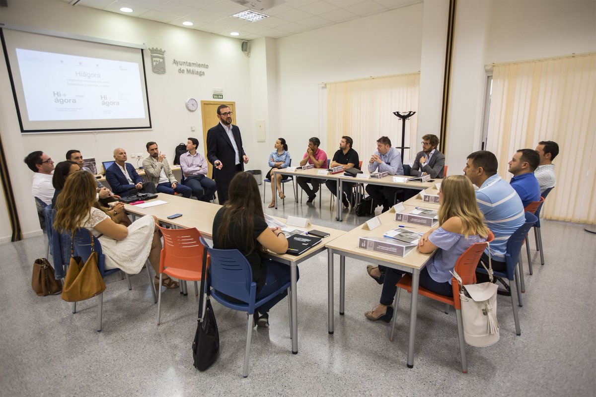 Hiagora_EV's tweet photo. Hiágora nueva convocatoria de nuestro curso "Aprende a Vender" en #Málaga
➡ ¿Te cuesta cerrar una venta? 
➡ ¿Improvisas durante el proceso? 
➡ ¿No sabes qué respuestas dar a las preguntas de tus clientes? 
☑ OBTÉN RESULTADOS EN VENTAS: https://t.co/RaLX8WCYms https://t.co/3C1NIuZCjC