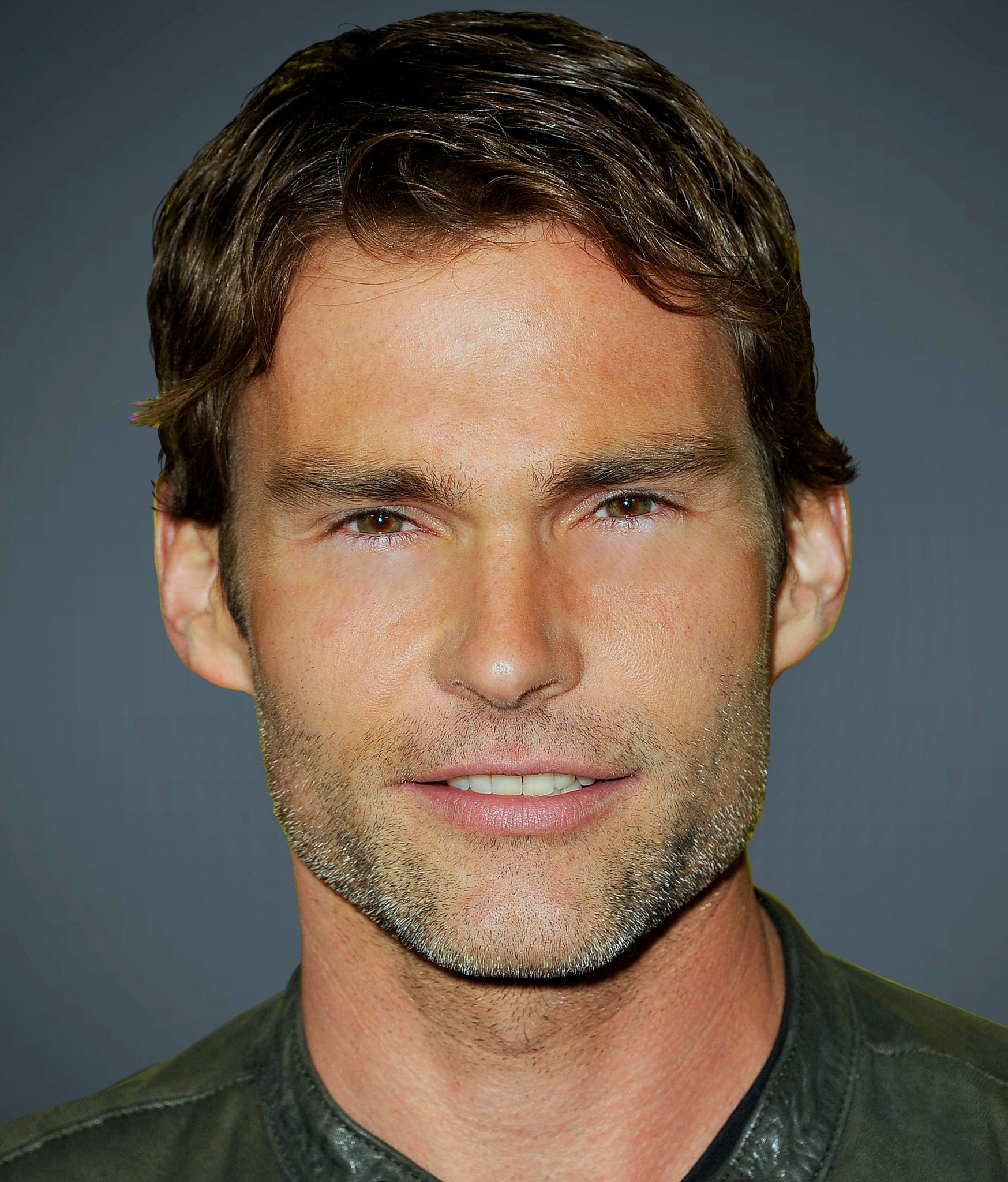 Seann William Scott October 3 Sending Very Happy Birthday Wishes! Continued Success! 