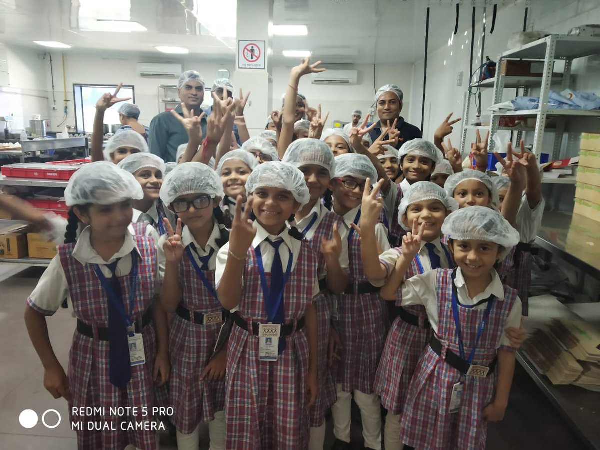 MrPuff_India's tweet photo. It was a pleasure welcoming the lovely and bright students of 3rd standard from Ambe school at Mr. Puff factory. We shared valuable information with them about the baking process &amp; bakery industry and made their visit sweeter https://t.co/f2cdzgBqT7