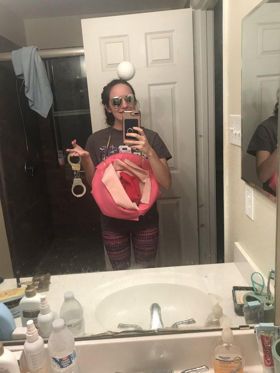 _JordanMiller_'s tweet image. Sometimes I feel like a normal 20 year old. Other times I realize making a cervix and an egg headband isn’t considered “normal” #nursingschool #ivelostit