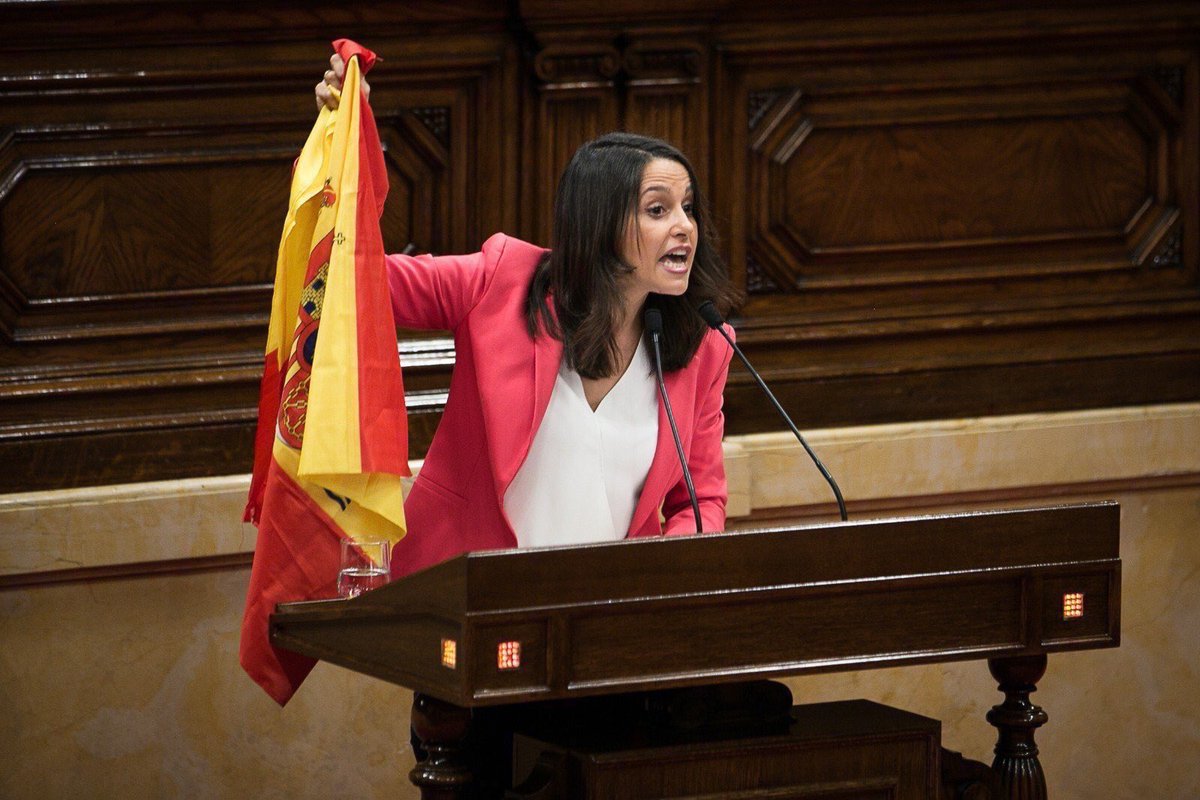 ritxinaval's tweet photo. QUIÉN HA USADO MI TOALLA DEL CHOCHO https://t.co/b0sN9pox8T