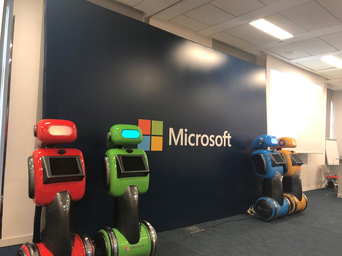 Microsoft_Saudi's tweet image. Mohamed radwan
" #MSRobots with infused pre-built #SpeechAPI to showcase how to Leverage Speech services to enable the integration of speech processing capabilities into any app or service."
#MicrosoftAI
msft.it/6013r7RUt