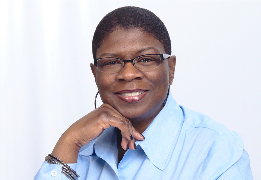 linkindywomen's tweet photo. Two weeks from today, join us to hear from Rochelle Asberry of @DominiquesBest and the Kind Hands Foundation. If you've met her, you know you don't want to miss this one! https://t.co/uY0pyCC03J https://t.co/CqYckD7fnp